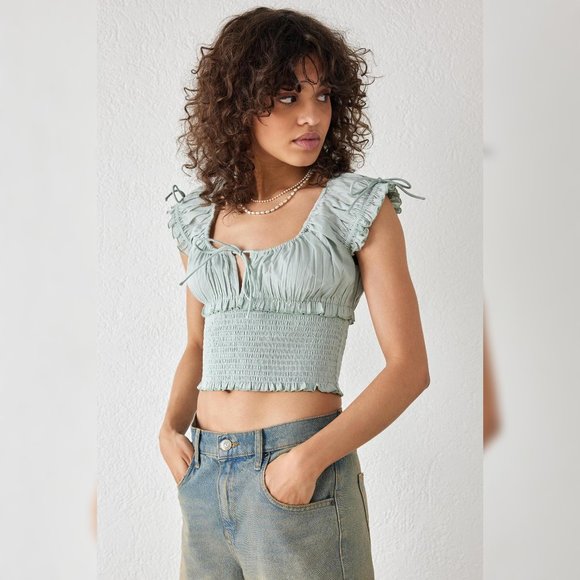 urban outfitters ruffle top